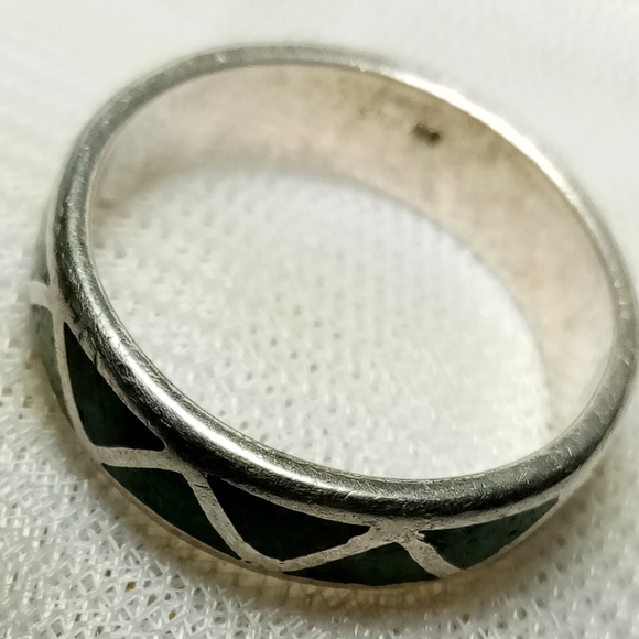 Malachite Gemstone Inlay Sterling Silver Unisex Band Sz 11 - Picture 9 of 10